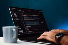 baby家炸串派对太热闹!『黄晓明』带陈梦爸爸PK厨艺,『邓紫棋』独坐角落显孤单