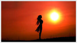 大衣哥女婿太会来！抱小顺顺陪朱雪梅逛超市，礼数周到圈粉无数(大衣哥娶儿媳妇)